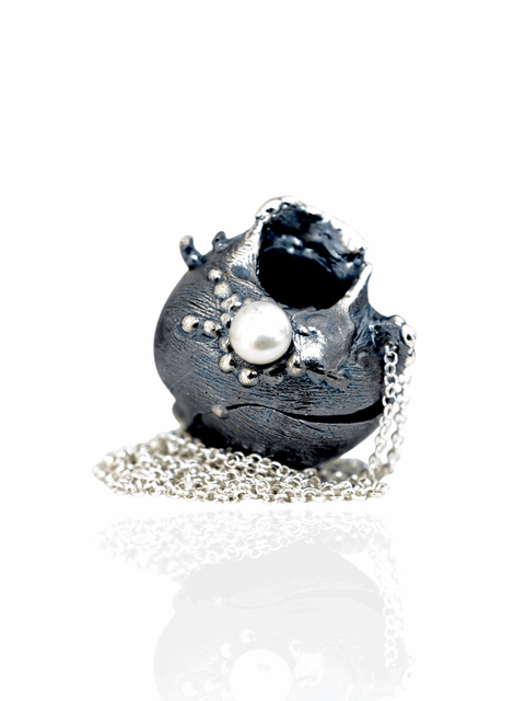 Custom Amphora Pendant - Athenart 