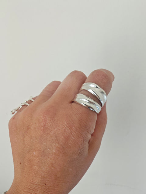 Sculptural silver 925 double band ring worn on hand