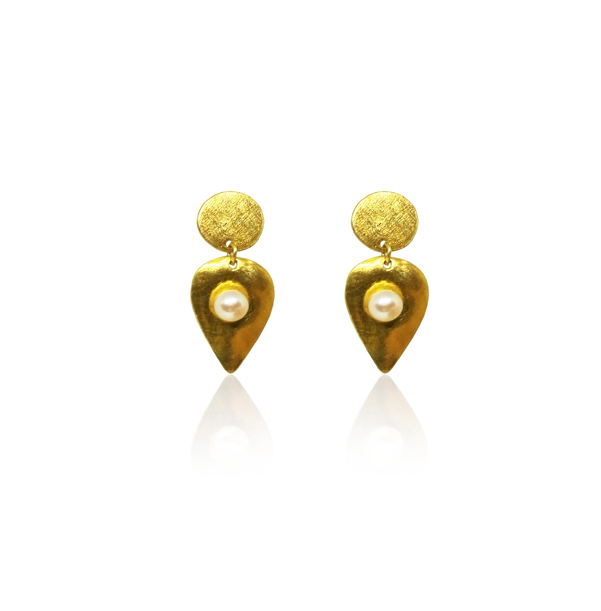 Kelifos Pearl Stud Earrings handcrafted in gold-plated sterling silver with freshwater pearls.