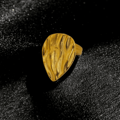 Peplos Wavy Drop Ring - Athenart 