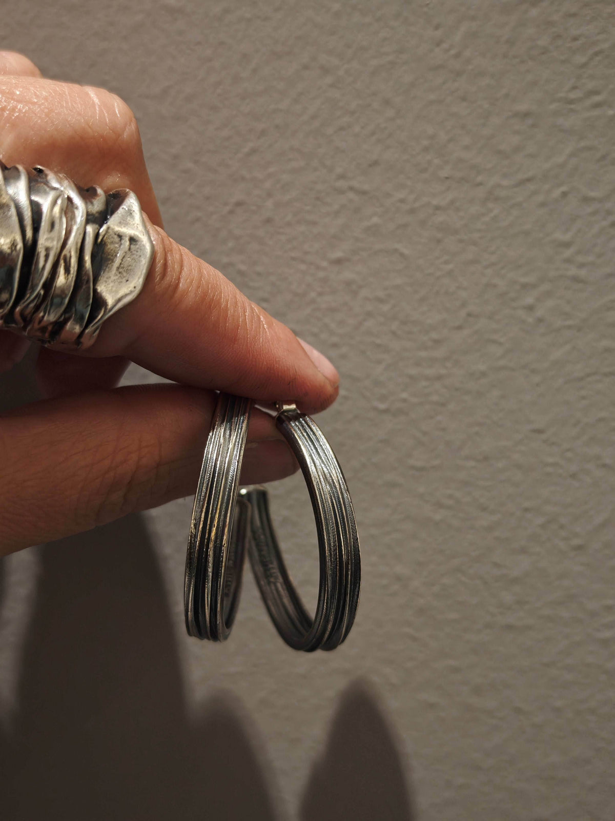 Echo Hoops - Athenart 