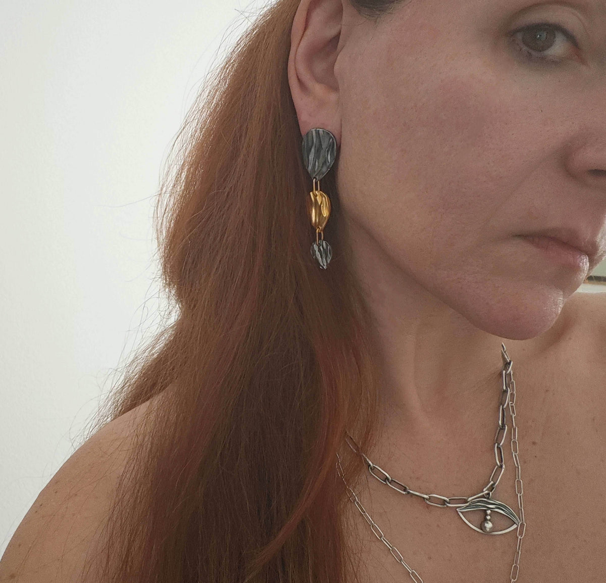 Wavy Drops Earrings - Athenart 
