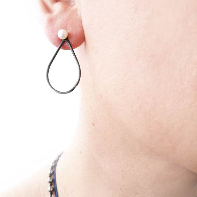 Drop of Light Earrings - Athenart 