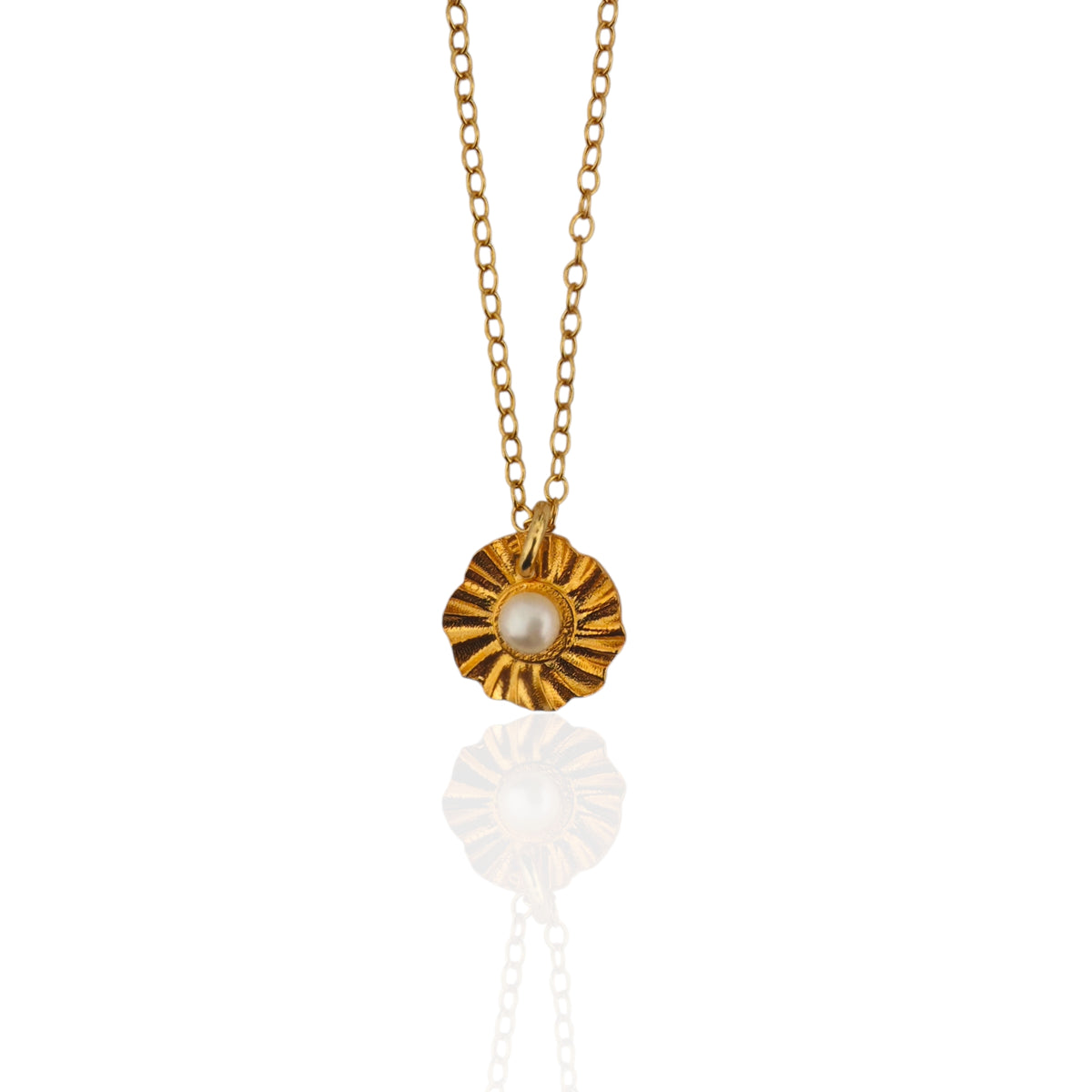Tiny Helios Pearl Necklace