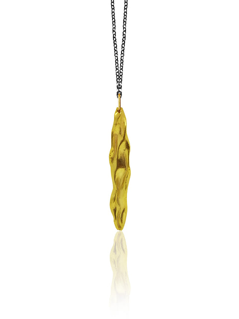 Athenais Drapé Pendant in gold-plated 925 silver, elongated Peplos-fold silhouette, product photo on white background
