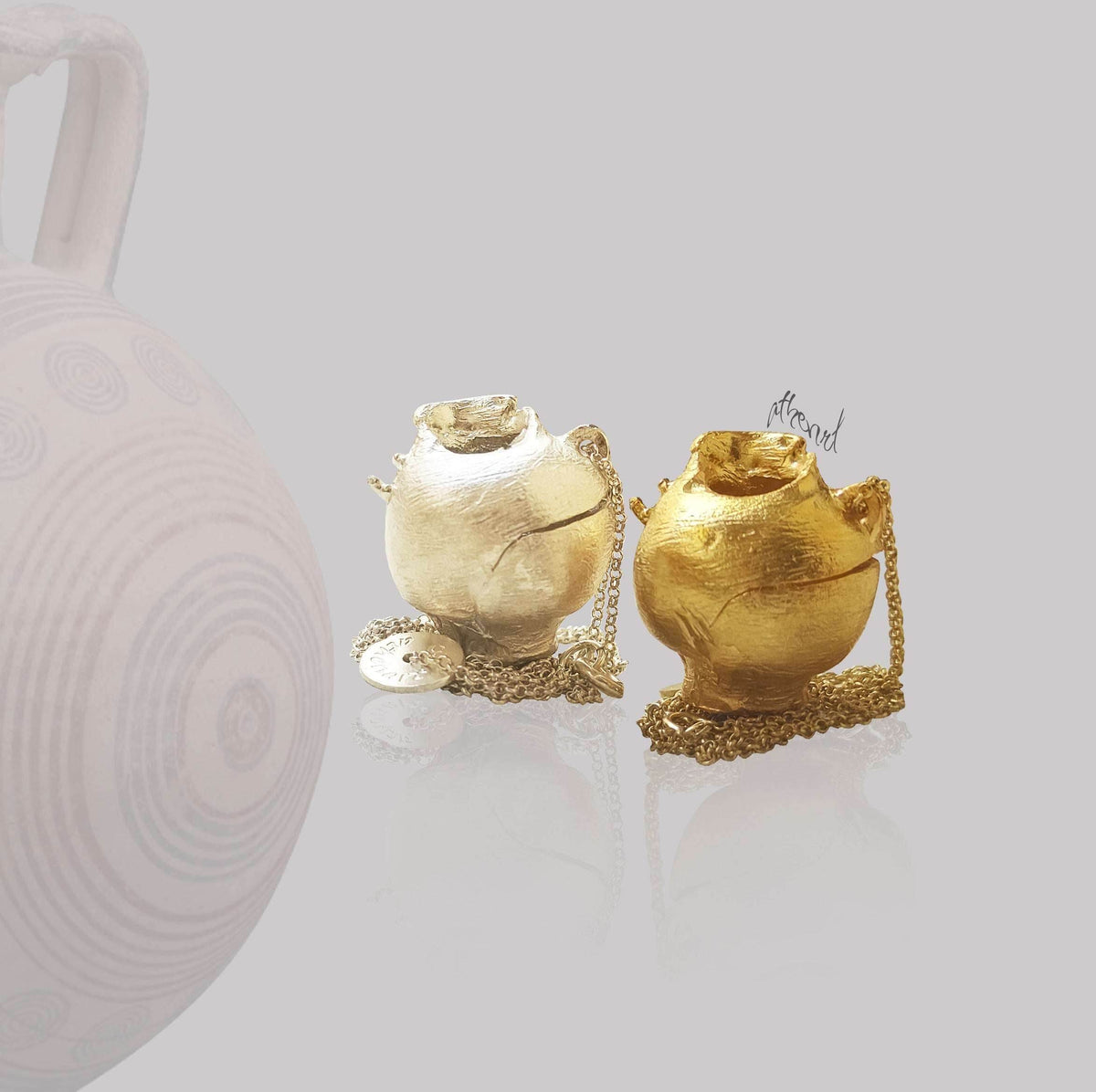 Big Amphora Pendant - Athenart 