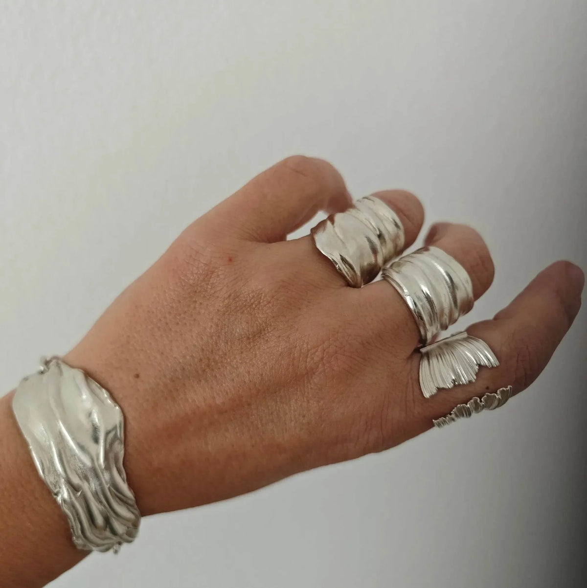 Chiton Moirai Bracelet - Athenart 